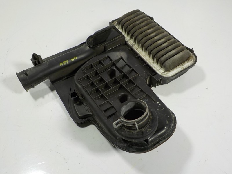 Recambio de filtro aire para toyota yaris 1.0 cat referencia OEM IAM 177050Q020 177050Q020 