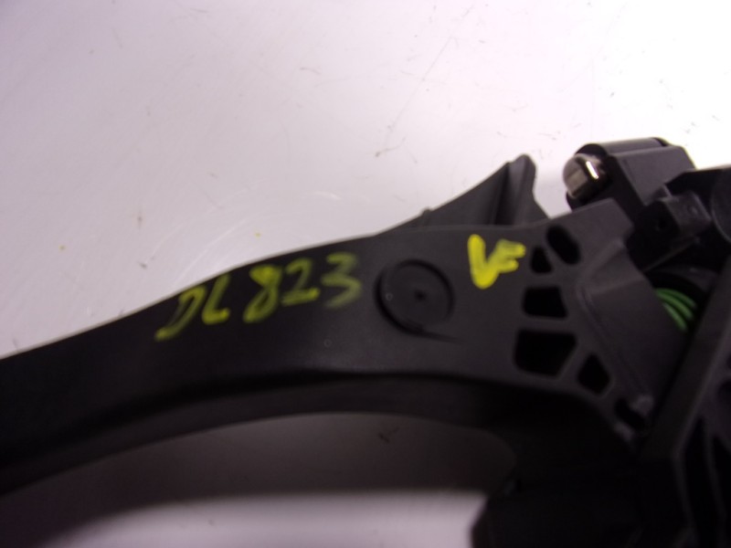 Recambio de potenciometro pedal para volkswagen taigo 1.0 tsi referencia OEM IAM 2Q1723503 2Q1723503 