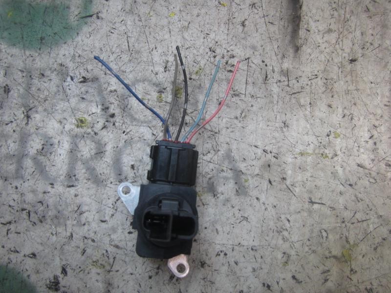 Recambio de caudalimetro para toyota yaris 1.3 16v cat referencia OEM IAM 2220437010 2220437010 1974005080