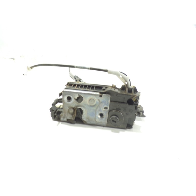 Recambio de cerradura puerta delantera derecha para peugeot 208 1.4 hdi fap referencia OEM IAM 9688079980 9688079980 