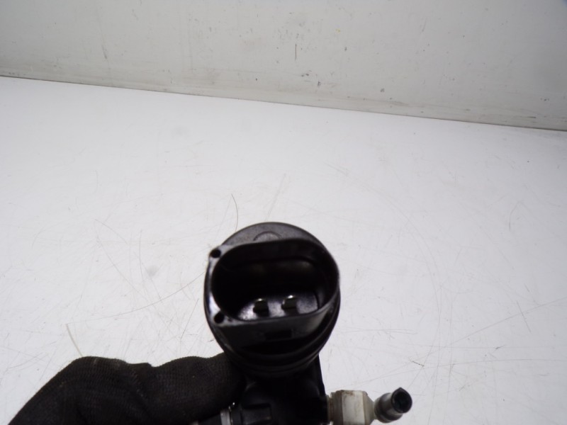 Recambio de bomba limpia para volkswagen t6.1 caravelle (sh) 2.0 tdi referencia OEM IAM 1K6955651 1K6955651 