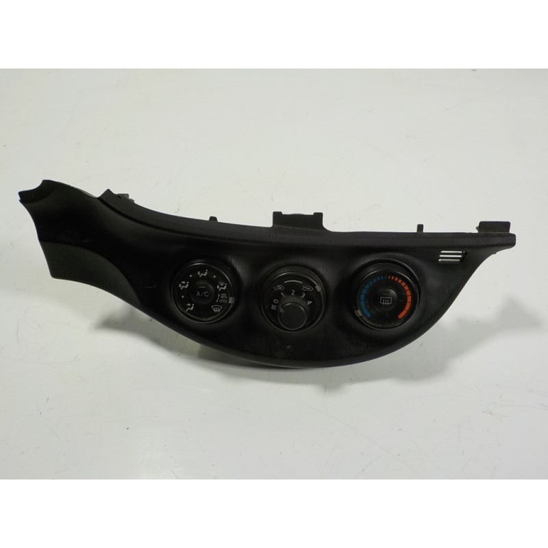 Recambio de mando calefaccion / aire acondicionado para toyota yaris 1.0 cat referencia OEM IAM 559020D090 554060D490 559030D270