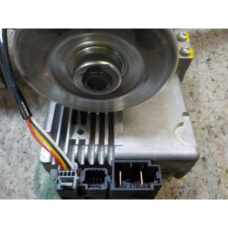 Recambio de columna direccion para renault clio iv 1.5 dci diesel fap energy referencia OEM IAM 488104075R 488106771R 