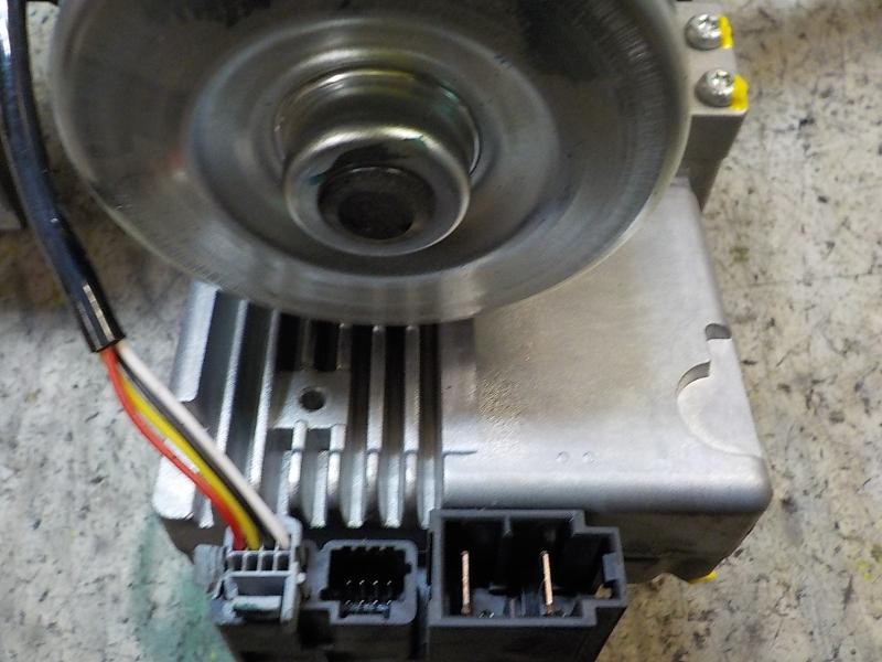 Recambio de columna direccion para renault clio iv 1.5 dci diesel fap energy referencia OEM IAM 488104075R 488106771R 