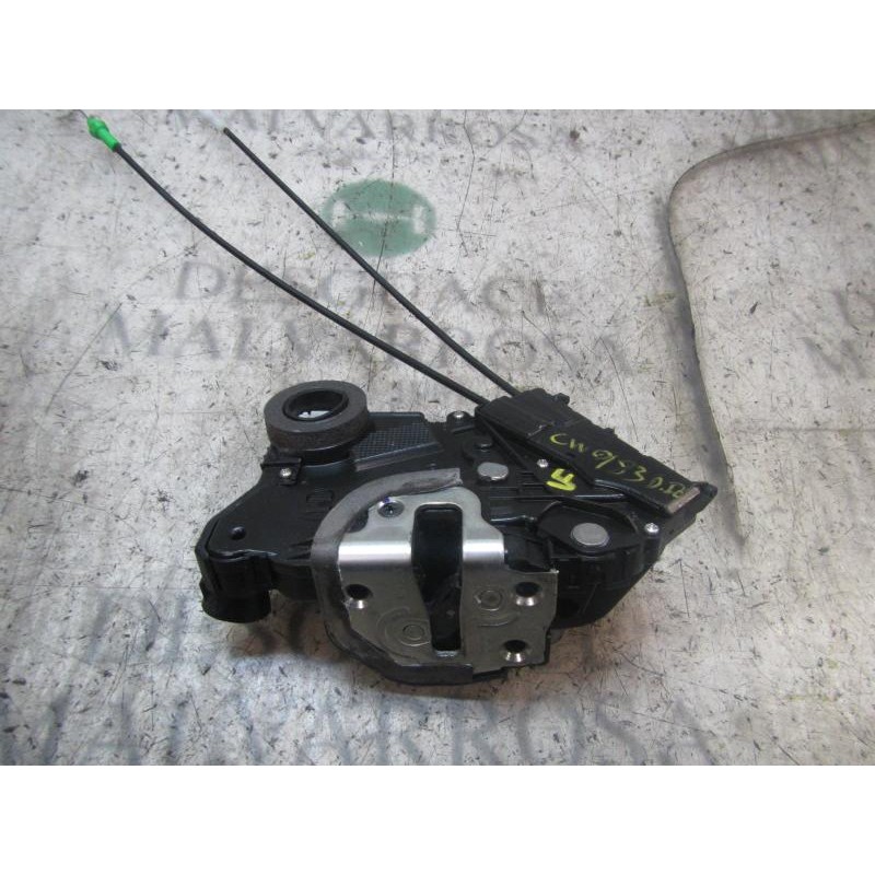 Recambio de cerradura puerta delantera izquierda para toyota yaris 1.3 16v cat referencia OEM IAM 690400D140  