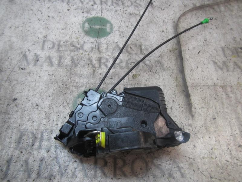 Recambio de cerradura puerta delantera izquierda para toyota yaris 1.3 16v cat referencia OEM IAM 690400D140  