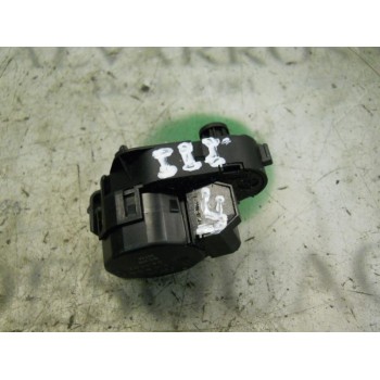 MOTOR APERTURA TRAMPILLAS CLIMATIZADOR 64116934825 