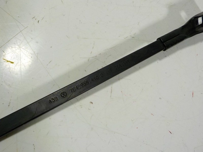 Recambio de brazo limpia delantero derecho para volkswagen t6.1 caravelle (sh) 2.0 tdi referencia OEM IAM  7E1955410D 