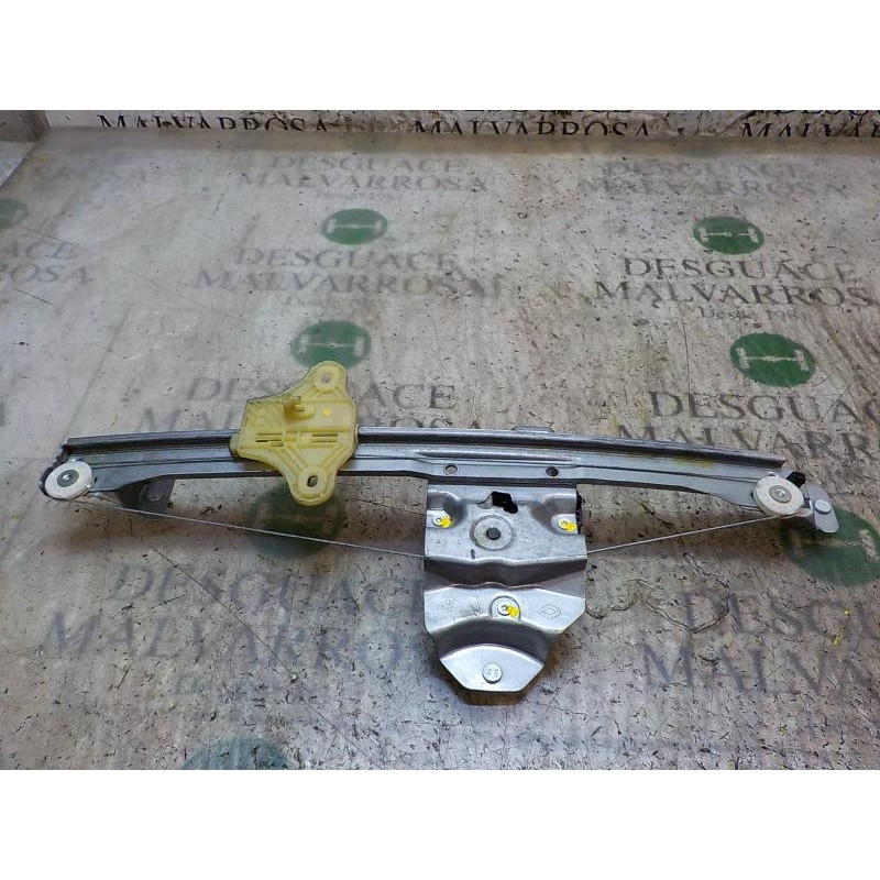 Recambio de elevalunas delantero derecho para renault clio iv 1.5 dci diesel fap energy referencia OEM IAM 807205569R  