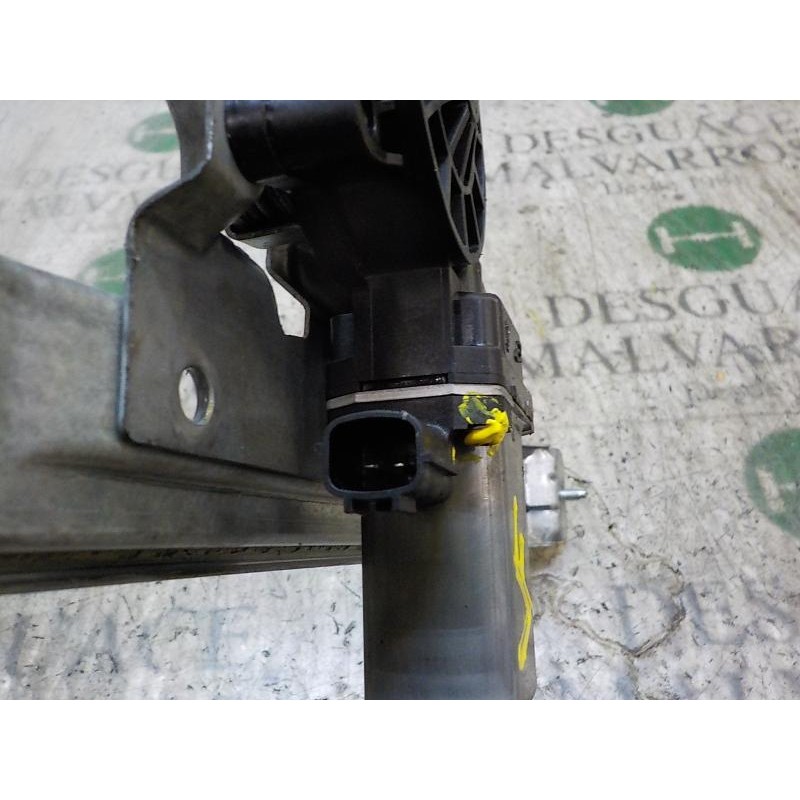 Recambio de elevalunas delantero derecho para renault clio iv 1.5 dci diesel fap energy referencia OEM IAM 807205569R  