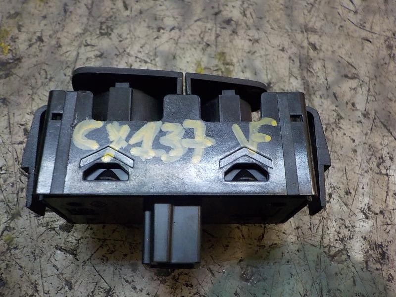 Recambio de warning para dacia lodgy 1.5 dci diesel fap cat referencia OEM IAM 252905668R  