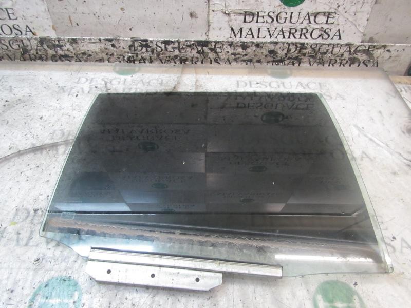 Recambio de cristal puerta trasero derecho para toyota yaris 1.3 16v cat referencia OEM IAM 681300D071  