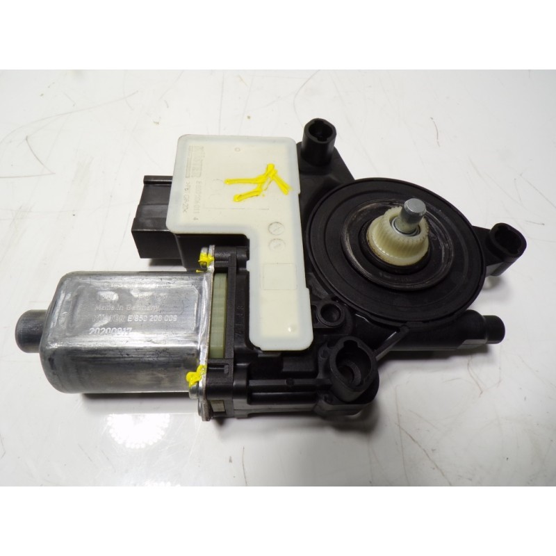 Recambio de motor elevalunas delantero izquierdo para seat ibiza (kj1) fr referencia OEM IAM 2Q1959405B 2Q1959405B 0130822065