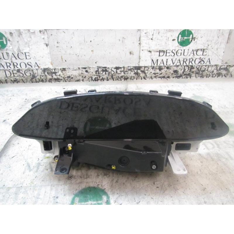 Recambio de cuadro instrumentos para toyota yaris 1.3 16v cat referencia OEM IAM 838000DJ60 838000DJ60 MB4573003672