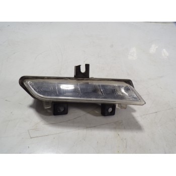 PILOTO DELANTERO DERECHO 266000411R 