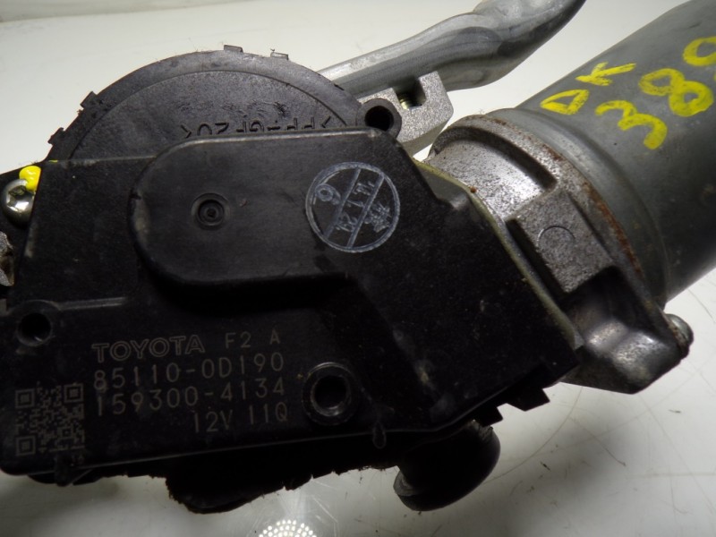 Recambio de motor limpia delantero para toyota yaris 1.0 cat referencia OEM IAM 851500D180 851100D190 