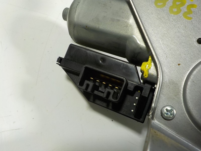 Recambio de motor limpia trasero para toyota yaris 1.0 cat referencia OEM IAM 851300D080 851300D080 