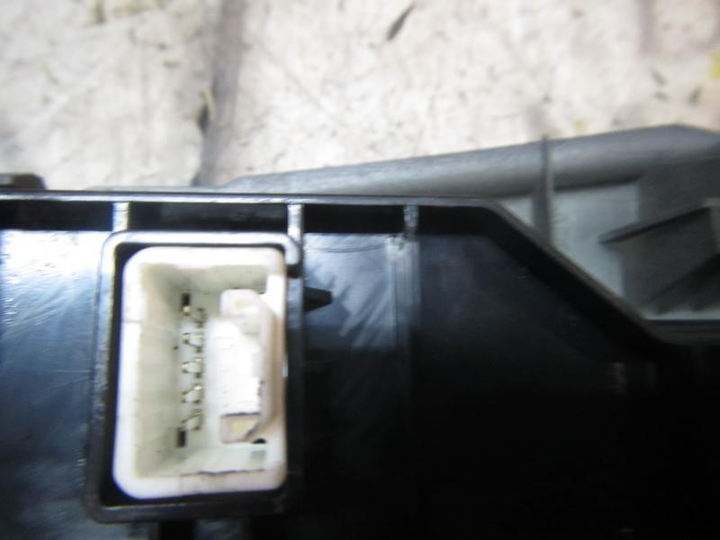 Recambio de mando climatizador para toyota yaris 1.3 16v cat referencia OEM IAM 559000D220B0  