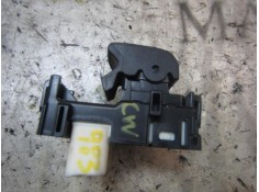 Recambio de mando elevalunas delantero derecho para toyota yaris 1.3 16v cat referencia OEM IAM    2