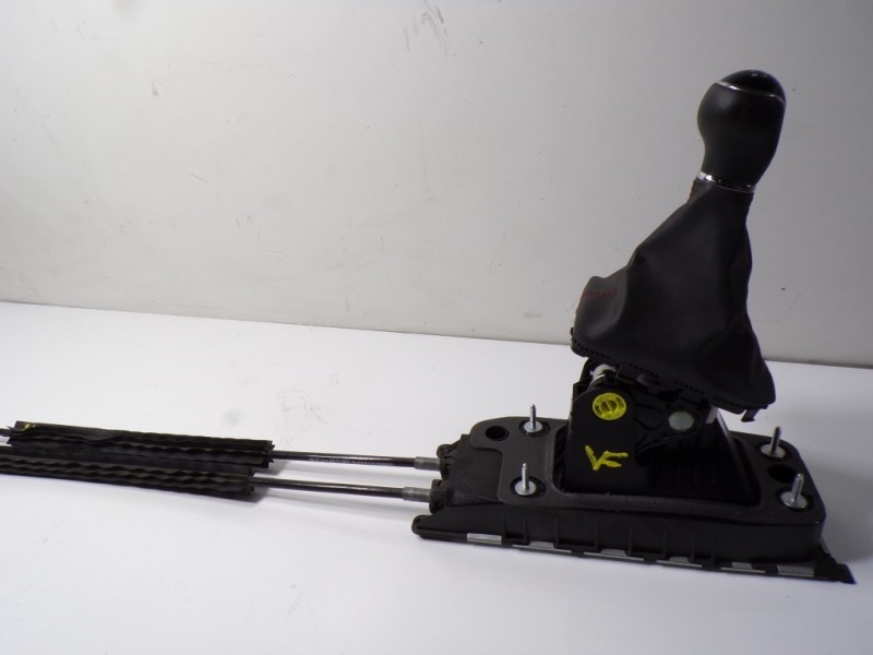 Recambio de palanca cambio para seat ibiza (kj1) fr referencia OEM IAM 2Q0711049K 2Q0711049K 