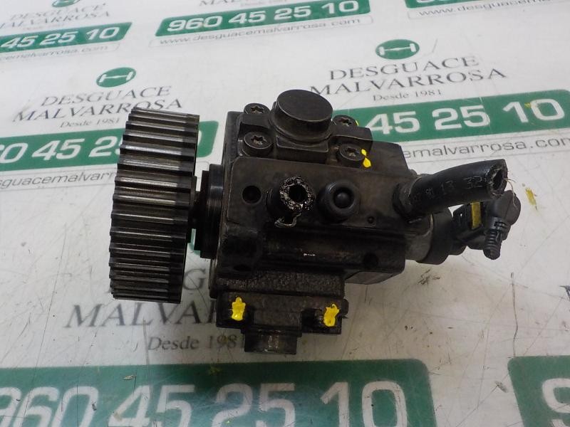 Recambio de bomba inyeccion para opel insignia berlina sport referencia OEM IAM 55571005 55571005 0445010193