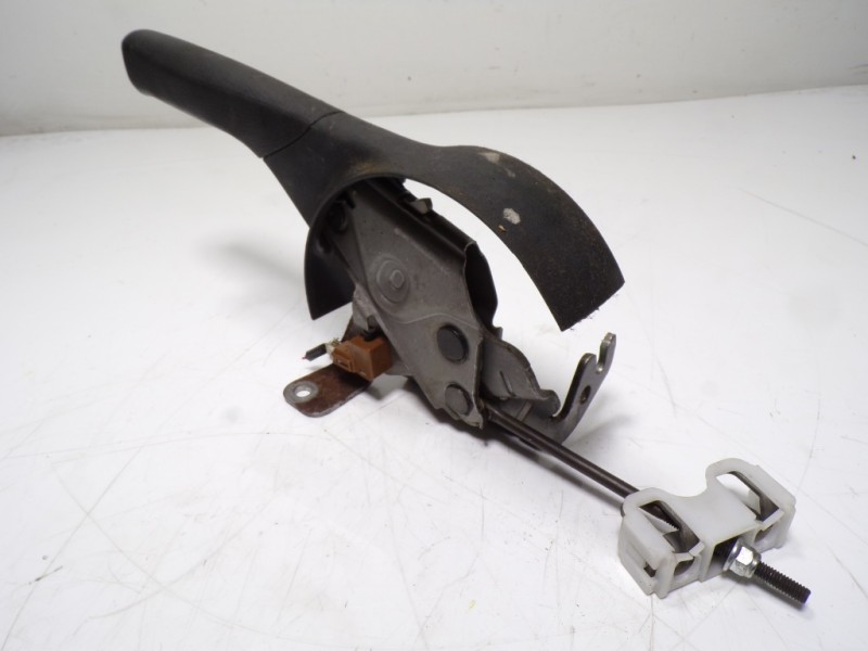 Recambio de palanca freno de mano para toyota yaris 1.0 cat referencia OEM IAM 462100D210C0  