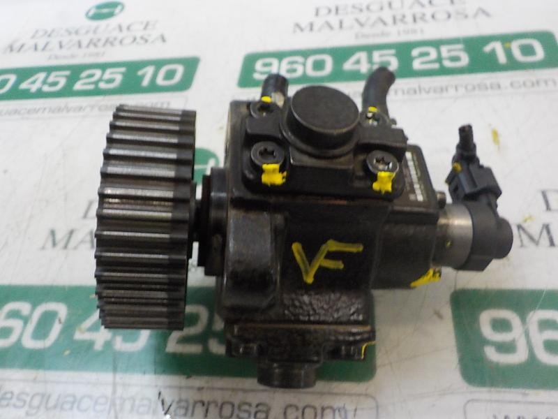 Recambio de bomba inyeccion para opel insignia berlina sport referencia OEM IAM 55571005 55571005 0445010193