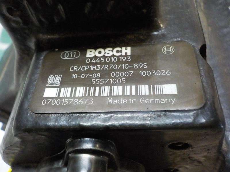 Recambio de bomba inyeccion para opel insignia berlina sport referencia OEM IAM 55571005 55571005 0445010193