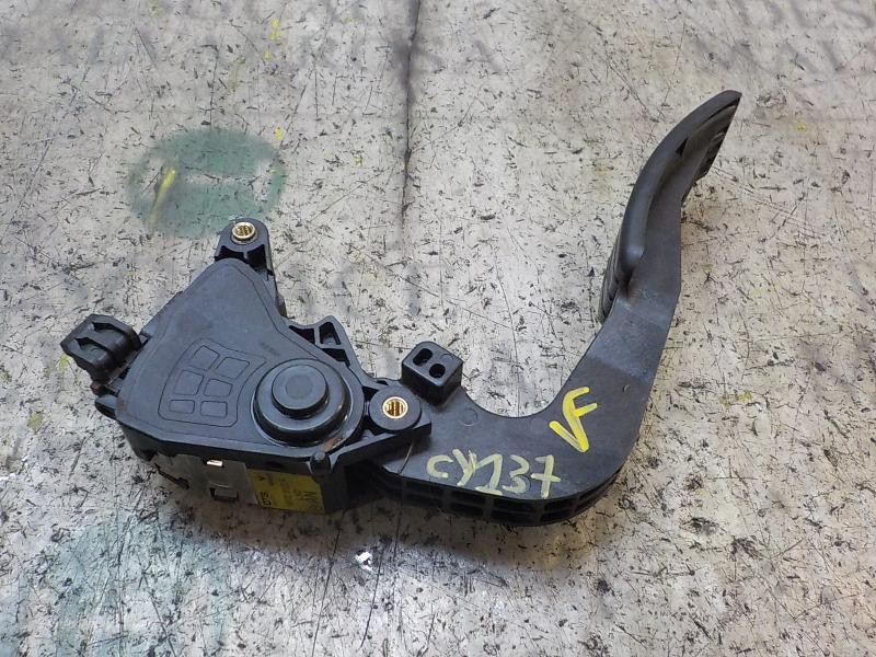 Recambio de potenciometro pedal para dacia lodgy 1.5 dci diesel fap cat referencia OEM IAM 180023122R 180023122R 