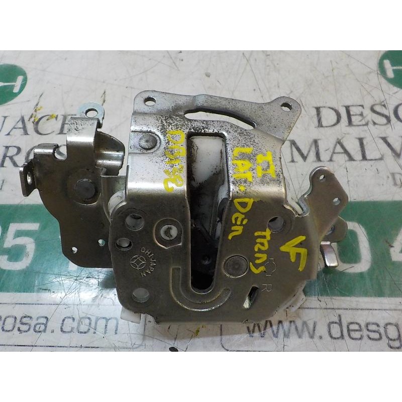 Recambio de cerradura puerta lateral derecha para dacia dokker express 1.6 cat referencia OEM IAM 825027108R  