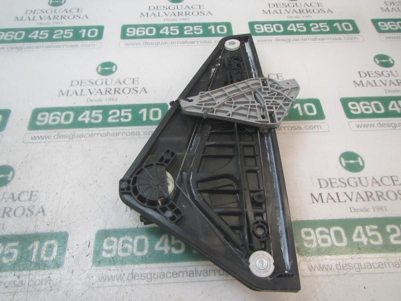 Recambio de elevalunas delantero izquierdo para hyundai veloster sport s referencia OEM IAM 824012V010 824012V010 