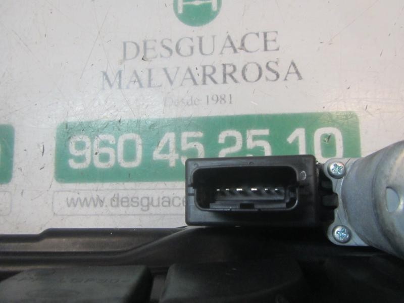 Recambio de elevalunas delantero izquierdo para hyundai veloster sport s referencia OEM IAM 824012V010 824012V010 