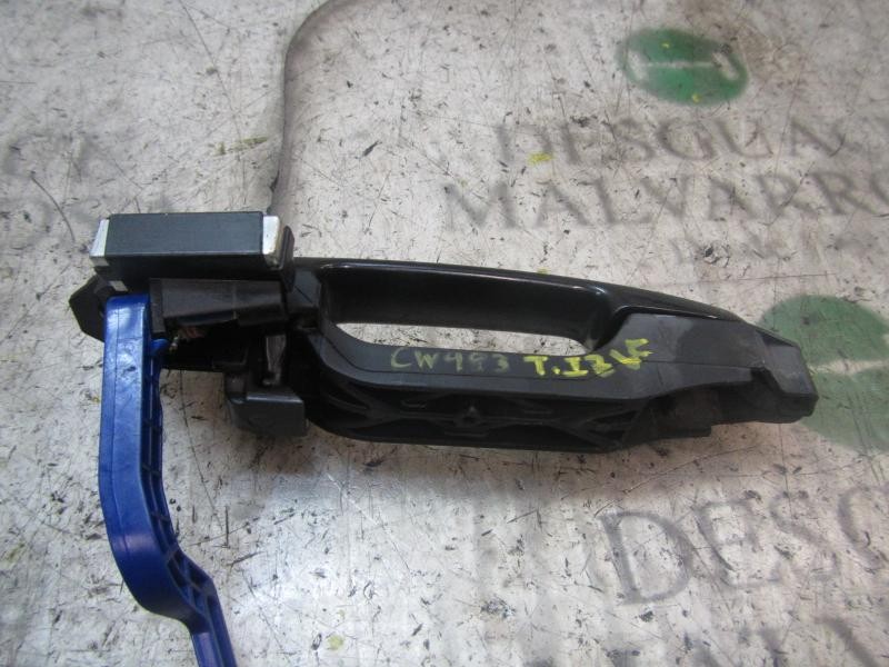 Recambio de maneta exterior trasera izquierda para toyota yaris 1.3 16v cat referencia OEM IAM 692040D030  