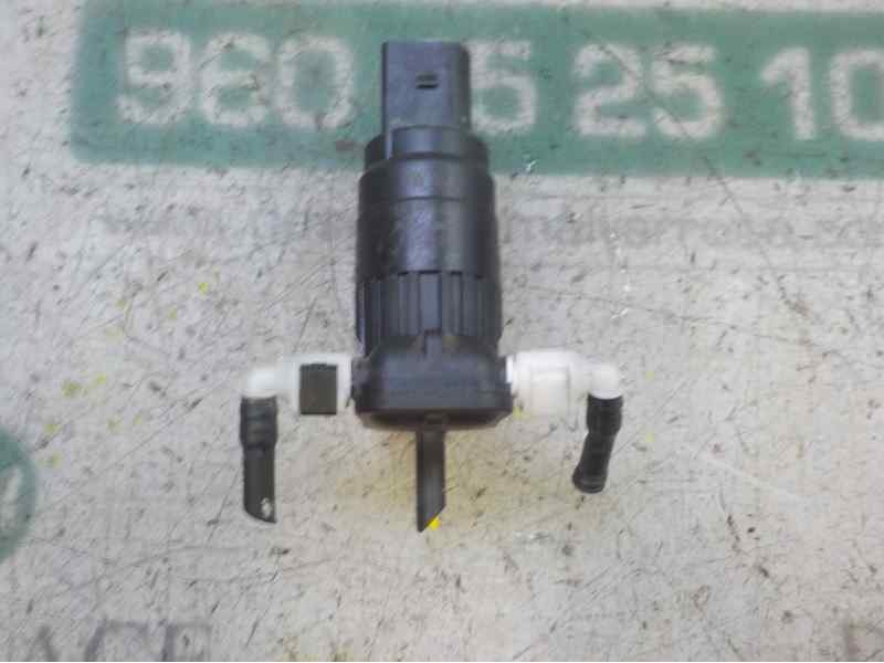 Recambio de bomba limpia para volkswagen polo sport referencia OEM IAM 1K6955651 1K6955651 