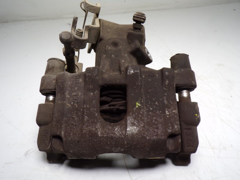 Recambio de pinza freno trasera derecha para toyota yaris 1.0 cat referencia OEM IAM 478300D020  