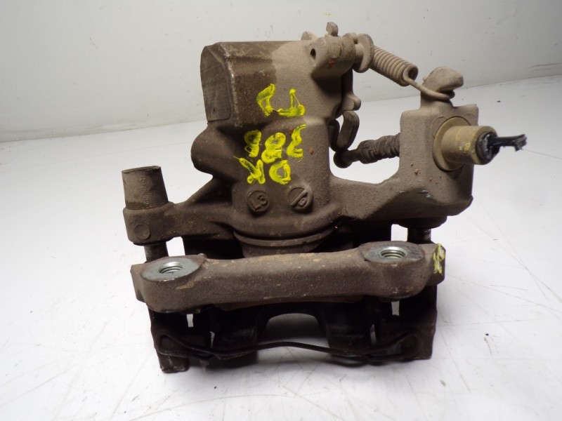 Recambio de pinza freno trasera derecha para toyota yaris 1.0 cat referencia OEM IAM 478300D020  