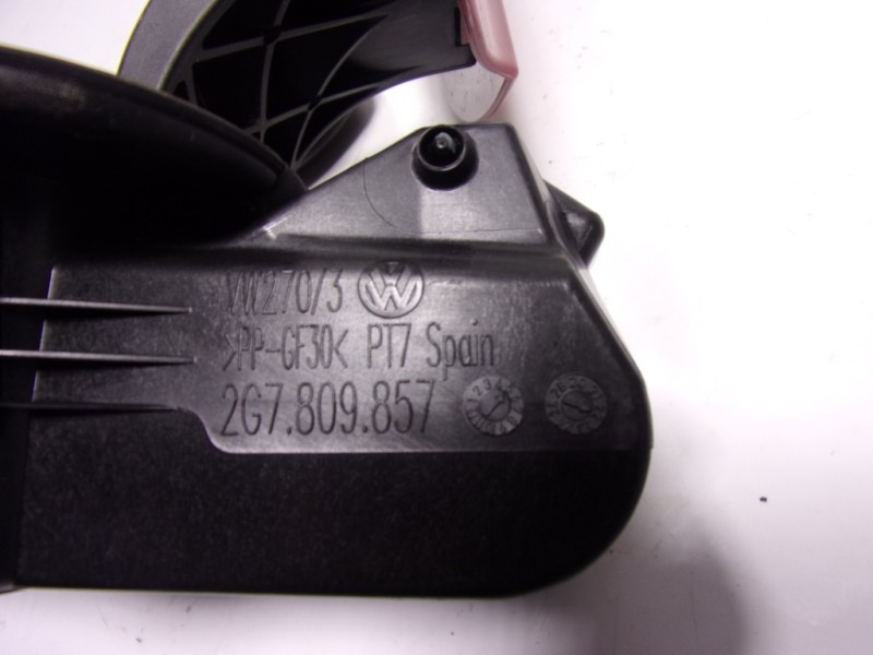 Recambio de tapa combustible para volkswagen taigo 1.0 tsi referencia OEM IAM 2G7809857GRU  