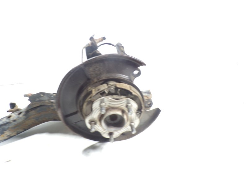 Recambio de mangueta trasera izquierda para nissan qashqai (j10) acenta referencia OEM IAM 55502JD00A  43202JG000