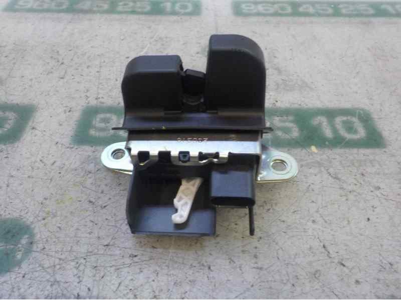Recambio de cerradura maletero / porton para volkswagen polo sport referencia OEM IAM 2G6827505B9B9  