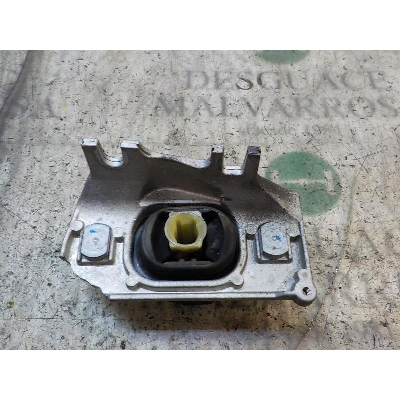 Recambio de soporte cambio para renault clio iv 1.5 dci diesel fap energy referencia OEM IAM 112205217R  