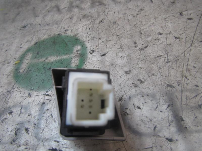 Recambio de modulo electronico para toyota yaris 1.3 16v cat referencia OEM IAM 839500D010  