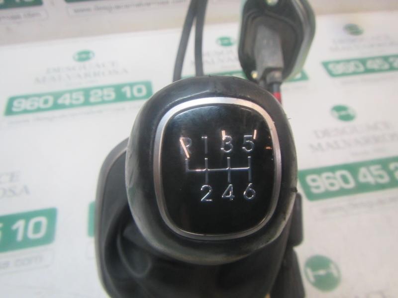 Recambio de palanca cambio para hyundai veloster sport s referencia OEM IAM 437002V110  