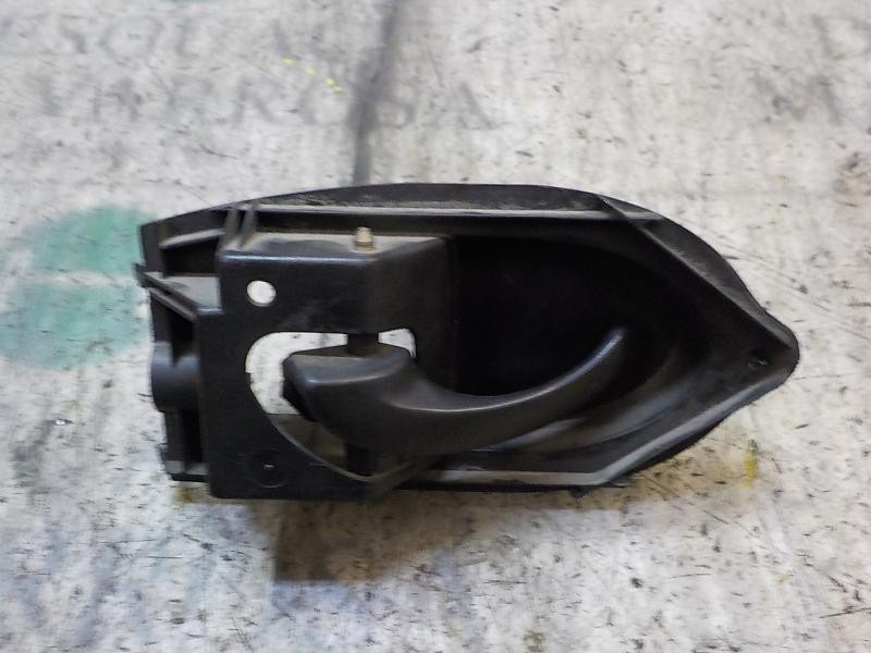 Recambio de maneta interior delantera izquierda para ford ka (ccq) 1.3 cat referencia OEM IAM   