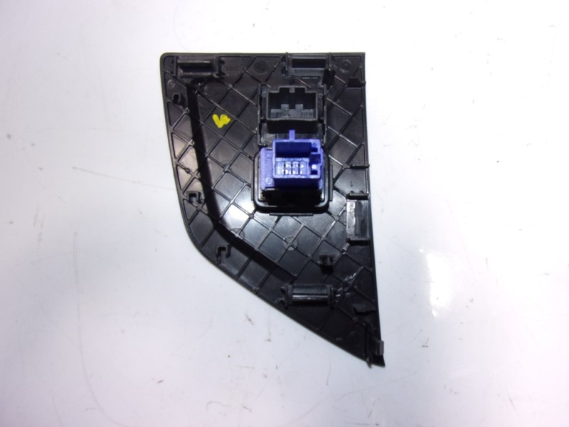 Recambio de warning para volkswagen taigo 1.0 tsi referencia OEM IAM 2G0953509KQU 2G0953509K 