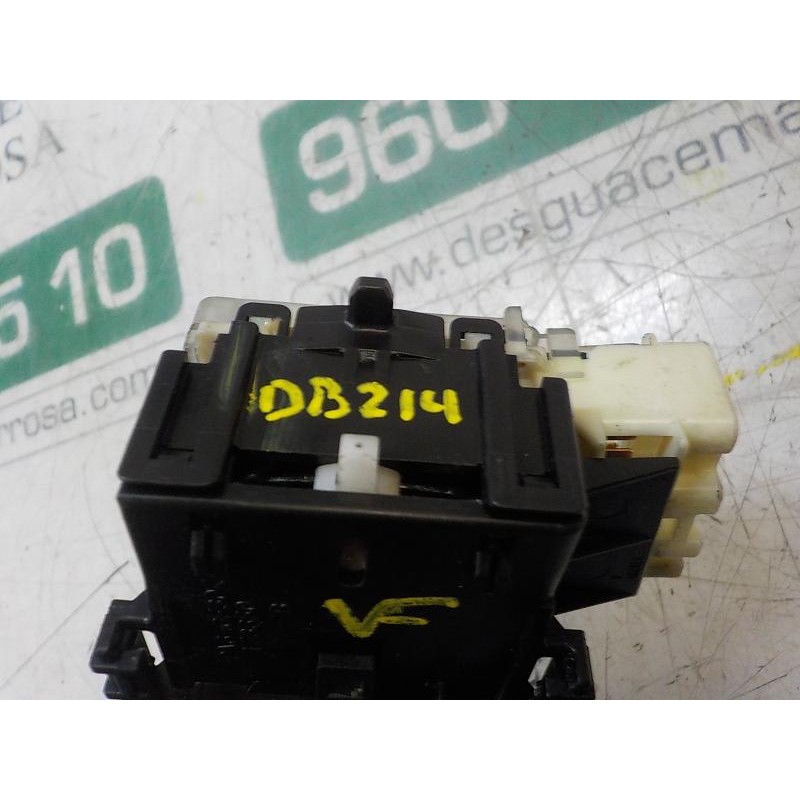 Recambio de mando luces para toyota corolla verso (r1) 2.2 turbodiesel cat referencia OEM IAM   