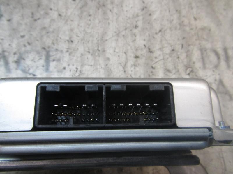 Recambio de modulo electronico para toyota yaris 1.3 16v cat referencia OEM IAM  8926052020 2190011460