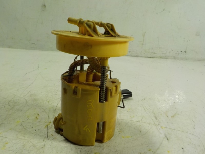 Recambio de aforador para ford fiesta (cb1) 1.4 tdci cat referencia OEM IAM  8V519275 