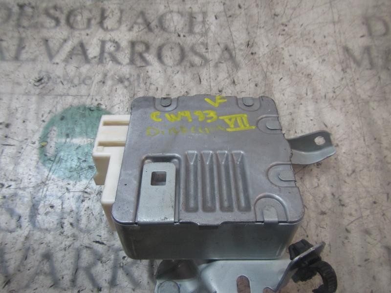 Recambio de modulo electronico para toyota yaris 1.3 16v cat referencia OEM IAM 896500D180 896500D180 2250000730