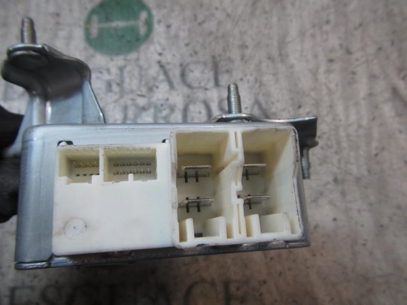 Recambio de modulo electronico para toyota yaris 1.3 16v cat referencia OEM IAM 896500D180 896500D180 2250000730