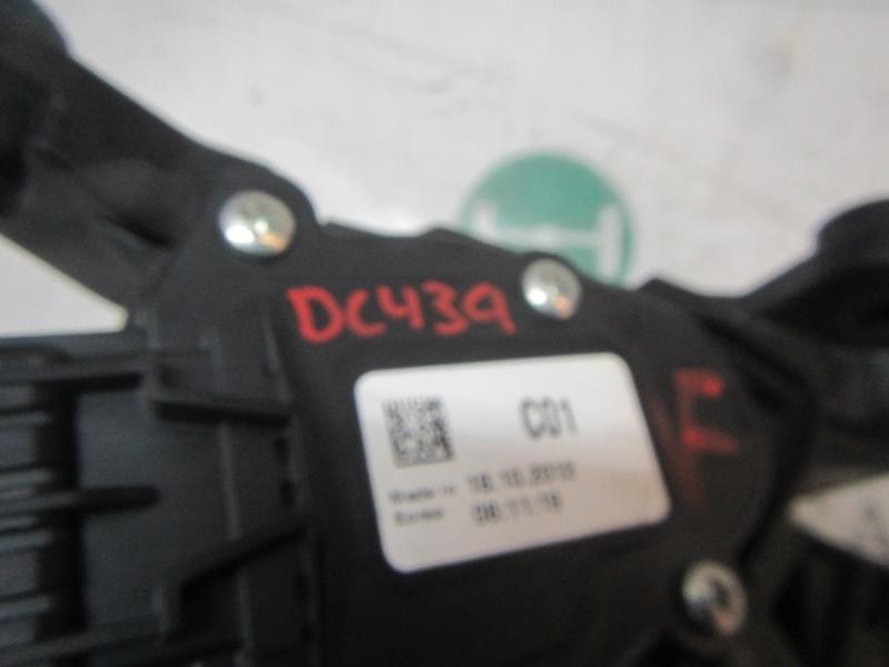 Recambio de potenciometro pedal para hyundai veloster sport s referencia OEM IAM 327002V100  